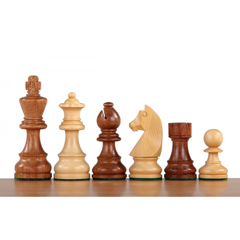 Knight chess piece image
